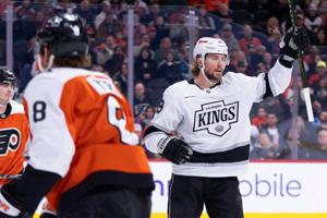 Kempe scores twice, assists on game-winner as Kings down Flyers in OT