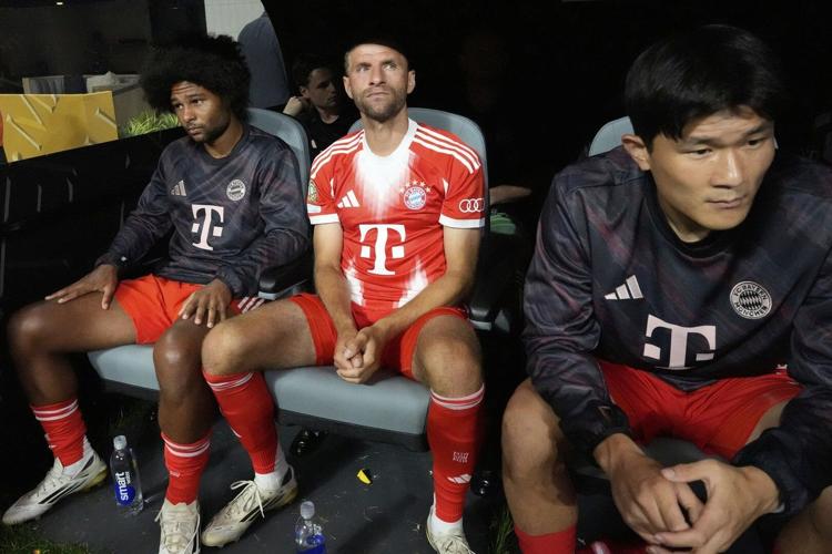 Thomas Müller bids farewell to Bayern Munich with loss in Club World Cup