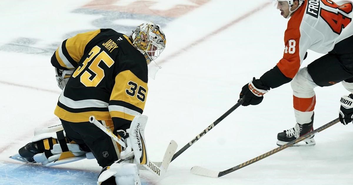 Crosby ties Lemieux's franchise assists record, leads Penguins past Flyers 7-3