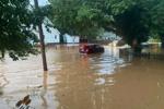 2 dead in flash floods caused by heavy rain in West Virginia, governor's office says
