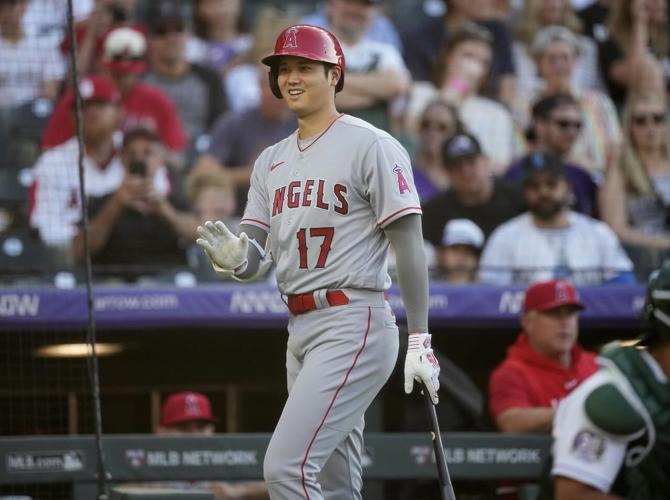 Walsh hits for cycle, Trout hits 2 HRs as Angels rout Mets