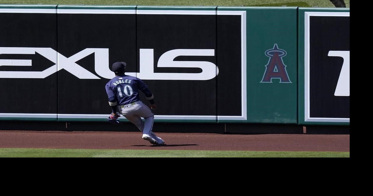 Jo Adell hits 3-run homer, Angels beat Mariners 3-2