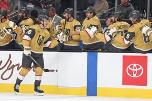 William Karlsson scores twice to help Golden Knights beat Bruins 6-5