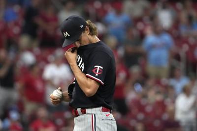 Minnesota Twins sign former Cy Young winner Dallas Keuchel to deal