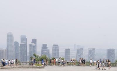 Montreal air quality worst in the world due to wildfires in Prairies