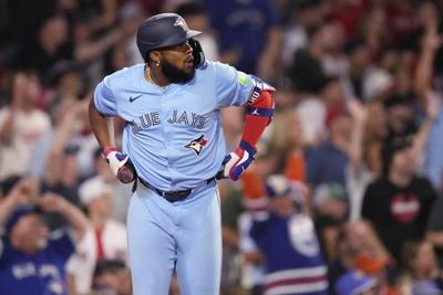 Devers, Hamilton homer, Red Sox rally from 4-run deficit to outlast Blue Jays 7-6