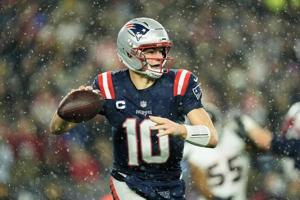 Maye throws 3 TD passes, Stroud has 4 INTs as Patriots top Texans 28-16 to advance to AFC title game