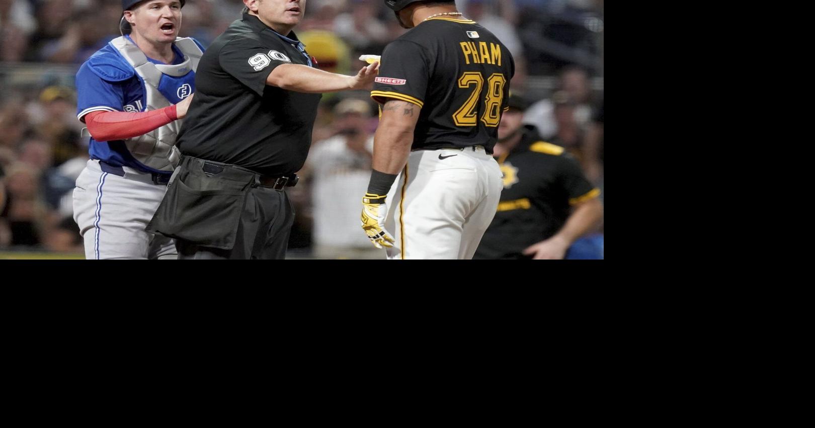 Pham irks Jays with bat flip, then takes aim on social media