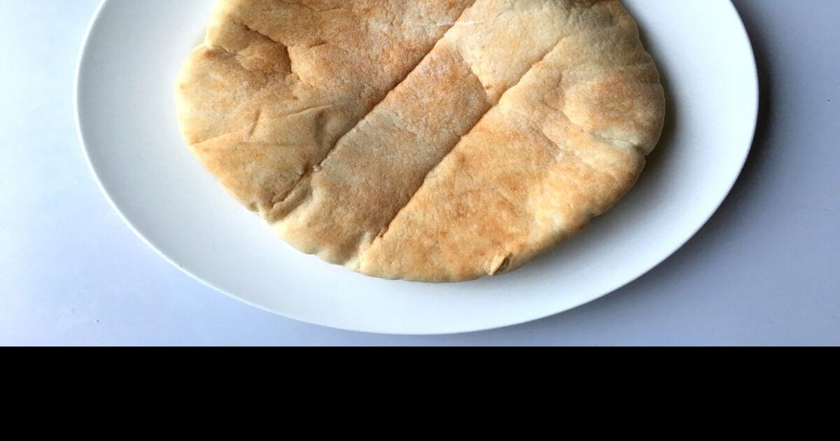 Greek pita or Indian naan breads? Which one is the healthier choice?