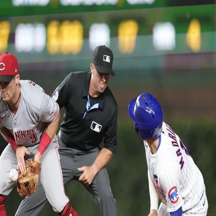 Joey Votto helps Cincinnati Reds top Chicago Cubs 6-5 in opener of key NL  Central series
