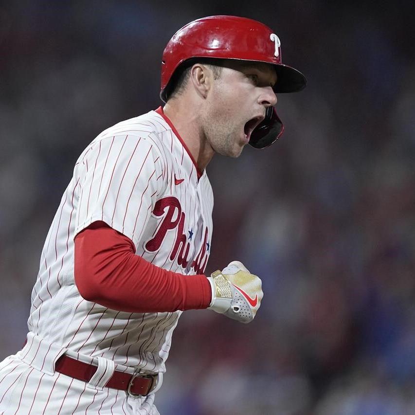 Phillies hit 4 homers, rally past Padres to take 3-1 lead in NLCS