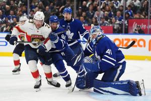 Marner scores winner, Stolarz stellar in Maple Leafs' 3-2 victory over Panthers