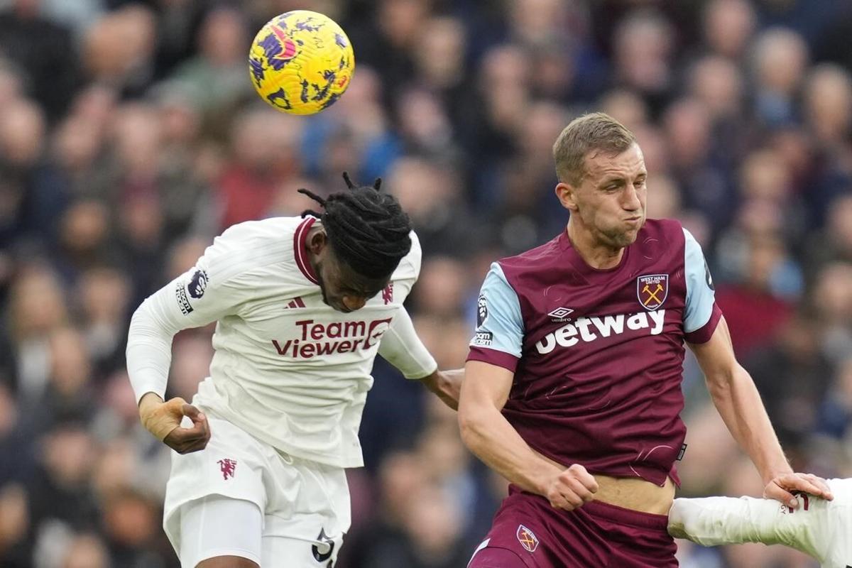 Man United's scoring woes continue with 2-0 loss at West Ham in Premier  League
