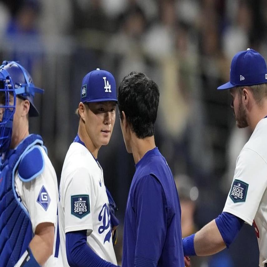 Yoshinobu Yamamoto lasts 1 inning in Dodgers debut, gives up 5