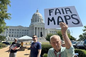 Supreme Court rebuffs Missouri's push to use new US House map backed by Trump in November