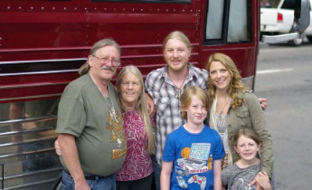 Tedeschi Trucks Band Family vacation as rockin’ road trip plays