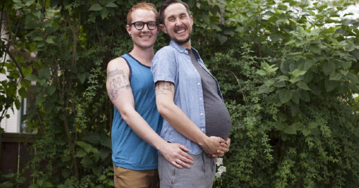 Transgender Man Documents His Own Pregnancy Hoping To demystify transgender-man-documents-his-own-pregnancy-hoping-to-demystify