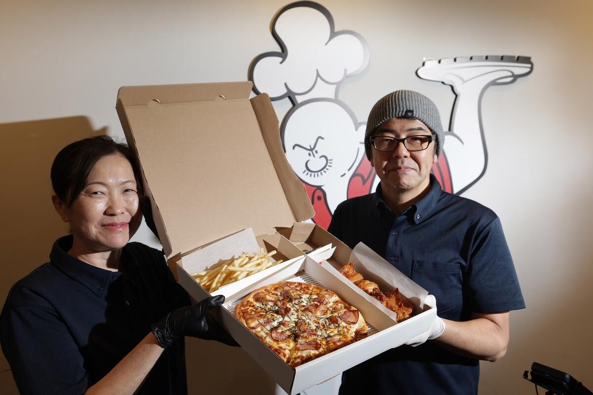 Popular Japanese chain Pizza Saint Tropez opens in Toronto
