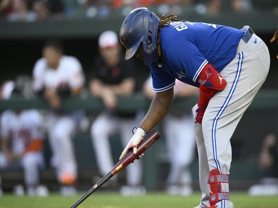 Blue Jays fall flat in MLB playoffs once again as current core can