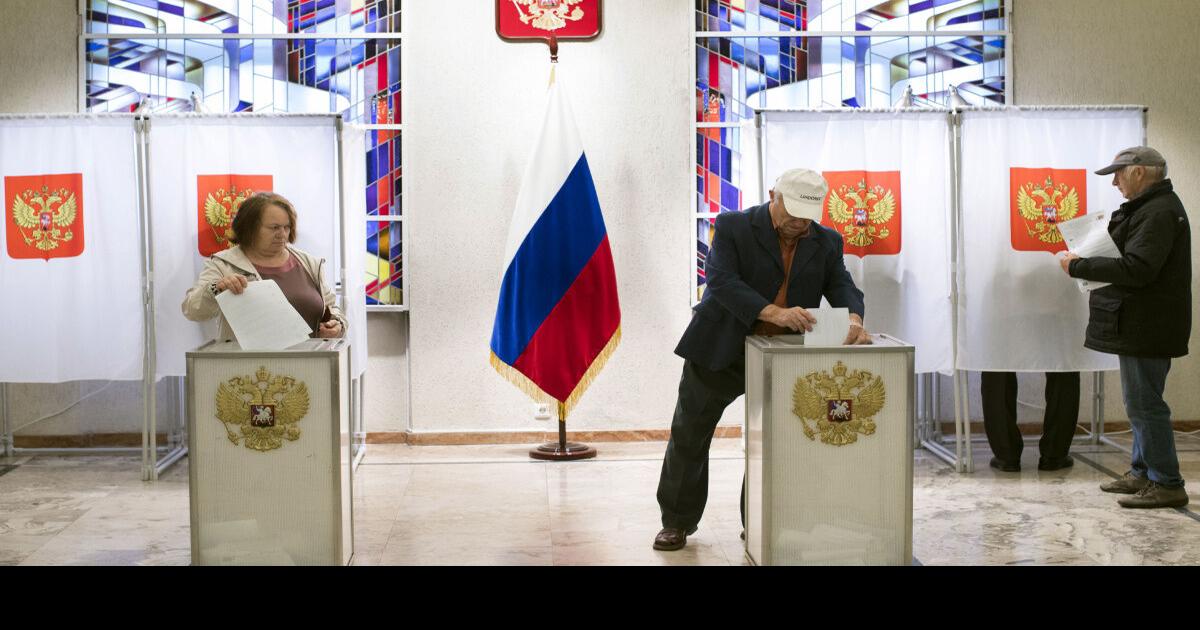 Early results show Russia’s ruling party winning in parliament vote