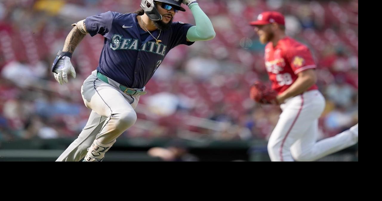 Arozarena hits first homer against former team, Mariners rout Cardinals 10-4
