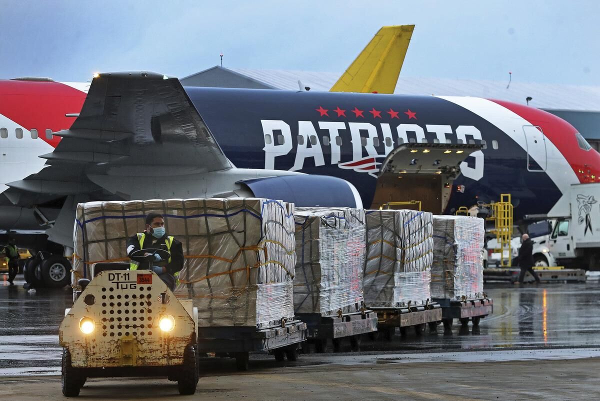 Patriots use team plane to fly N95 masks from China to Massachusetts