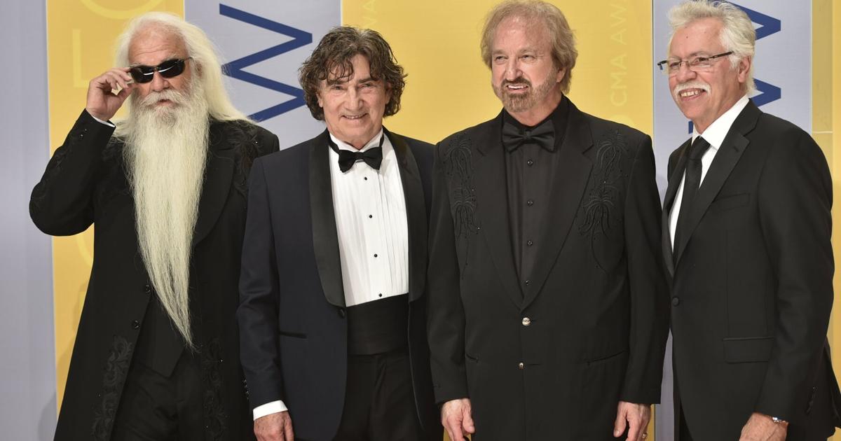 Joe Bonsall, celebrated tenor in the country and gospel group the Oak Ridge Boys, dies at 76