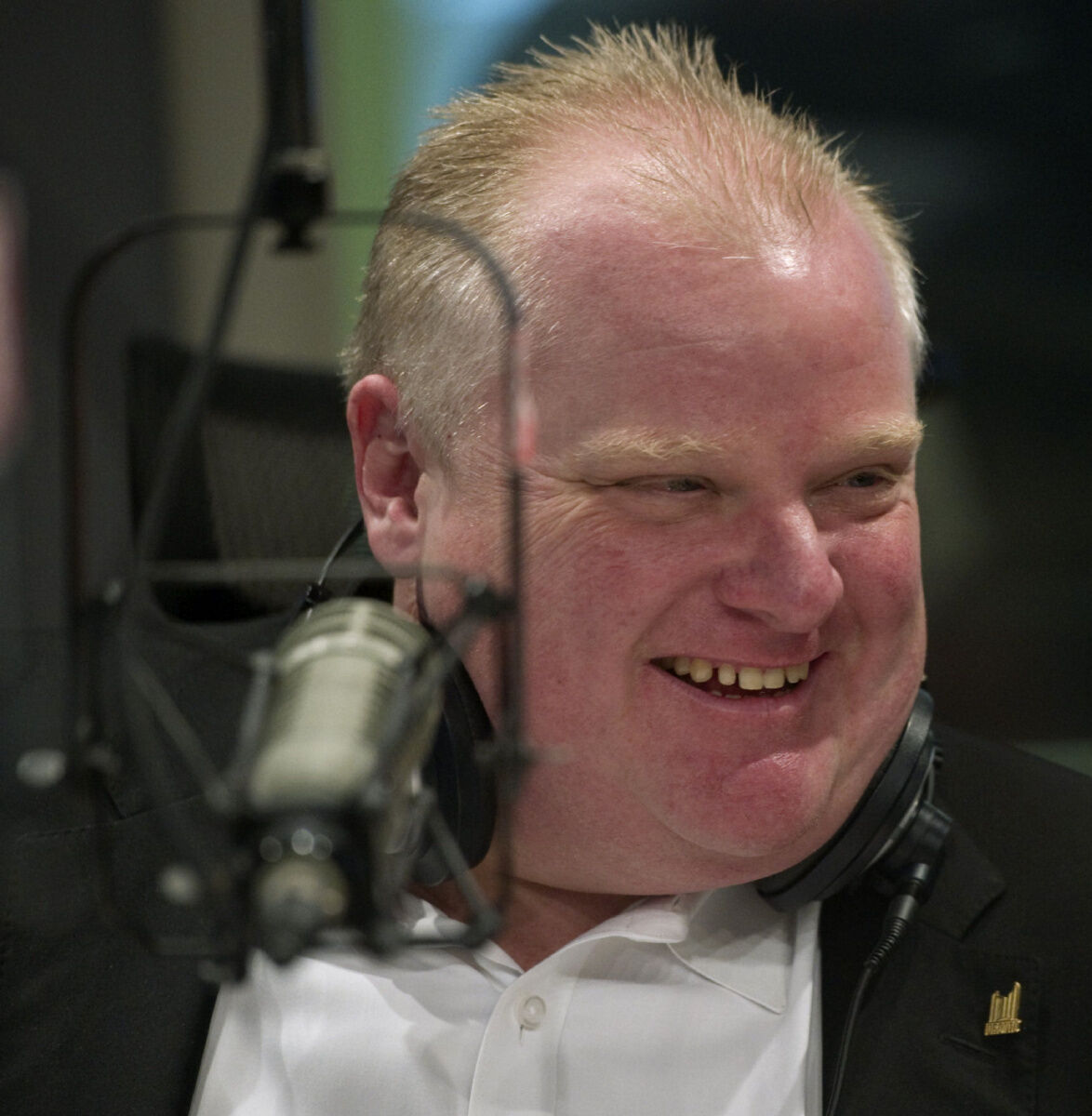 Mayor Rob Ford Brushes Aside Poll That Says Torontonians Don’t Trust ...