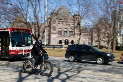toronto bike lanes