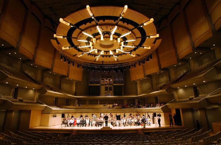 new_roy_thomson_hall