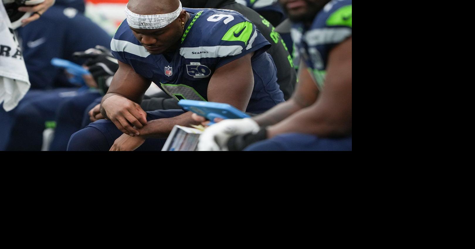 Seahawks’ struggles on offense continue as the playoffs loom