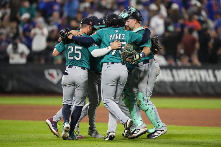 Raleigh hits MLB-leading 46th homer and sparks five-run seventh as ...