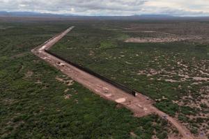 Trump administration asks Supreme Court to lift halt on Big Bend border wall