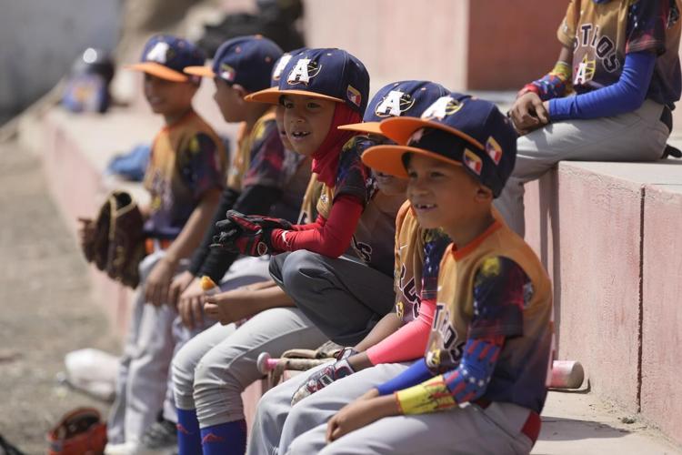 baseball-becomes-a-shelter-for-venezuelan-children-in-soccer-mad-peru