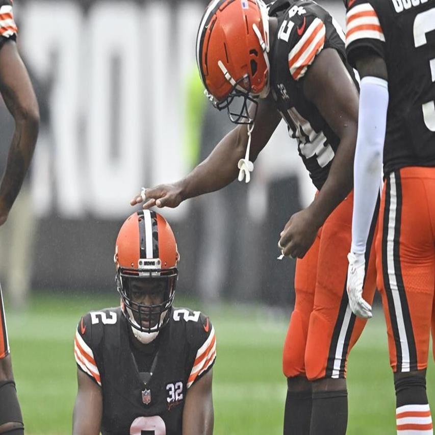 Browns WR Amari Cooper leaves practice with groin injury, questionable for  Steelers on Monday night – WWLP
