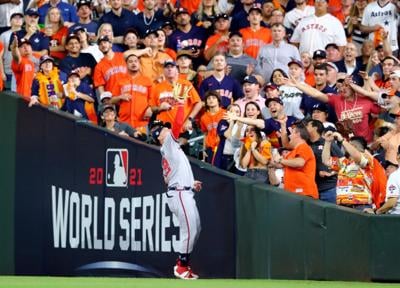 Astros roll a 7 in first inning, rout Blue Jays