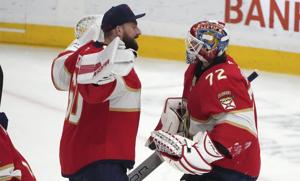 Jets acquire Driedger from Panthers for Kahkonen in goaltending depth move