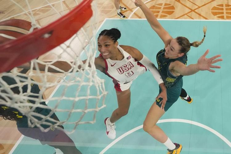 Breanna Stewart, US women's basketball team advances to gold medal game