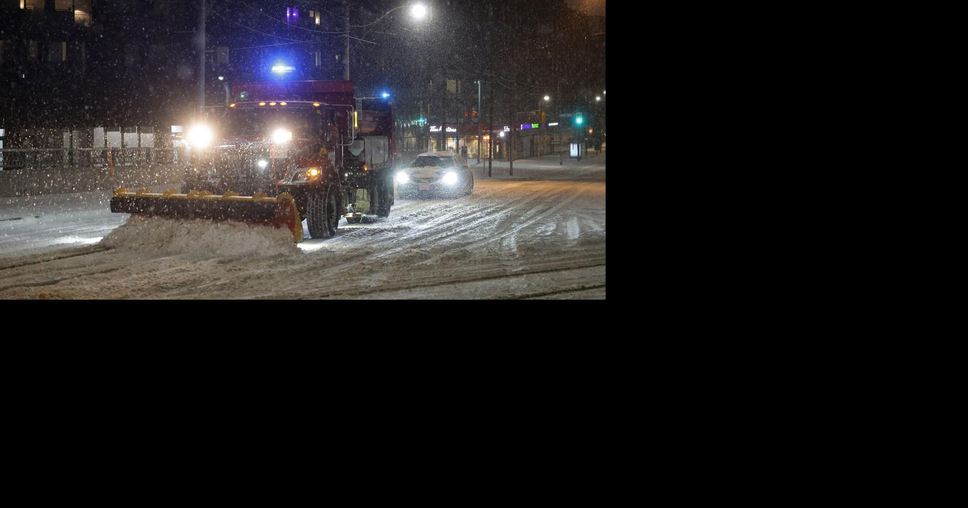 Gas leak near Trinity Bellwoods after plow hits utility line