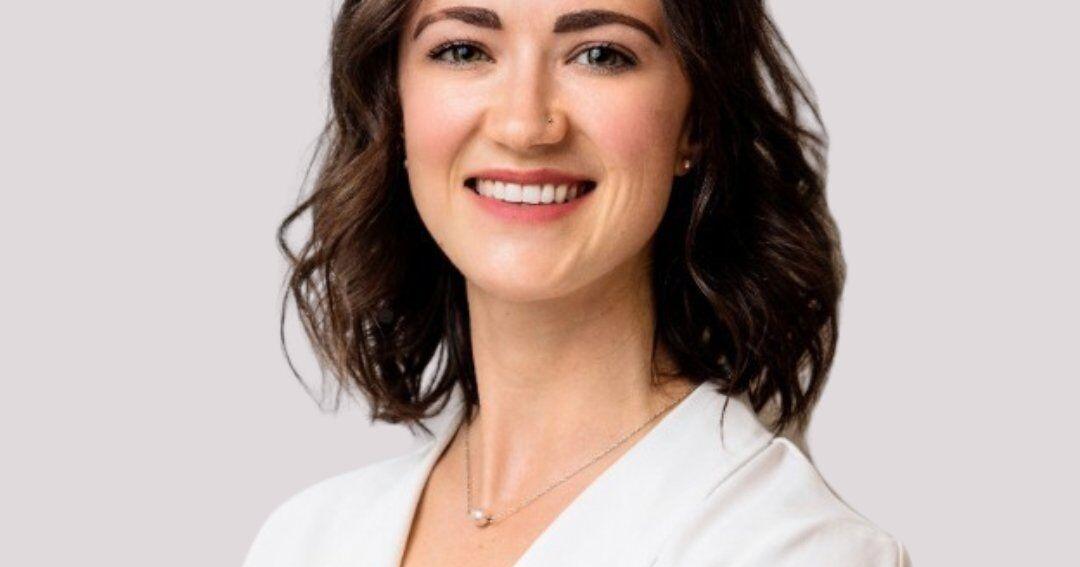 Side hustle starting to drain you? When to throw in the towel on your side business