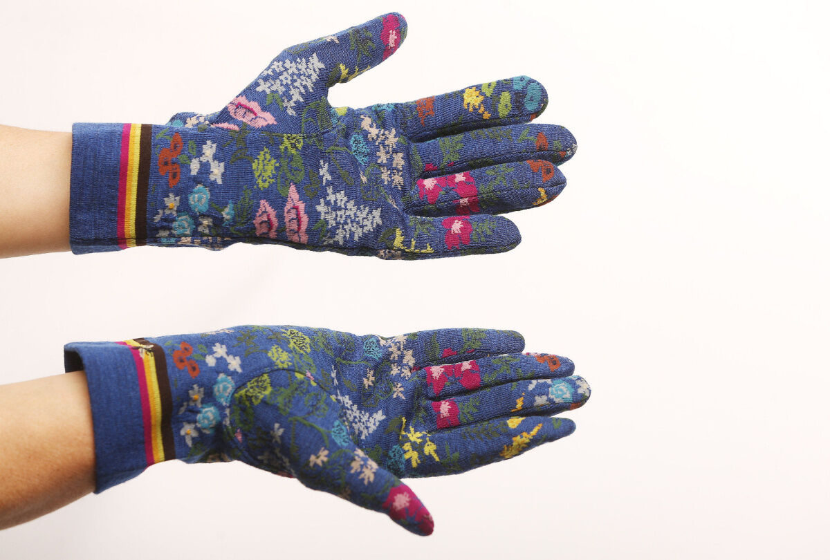 Antipast s pretty floral gloves are committed to being just a