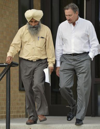 karamjit_singh_grewal_and_lawyer_patrickducharme