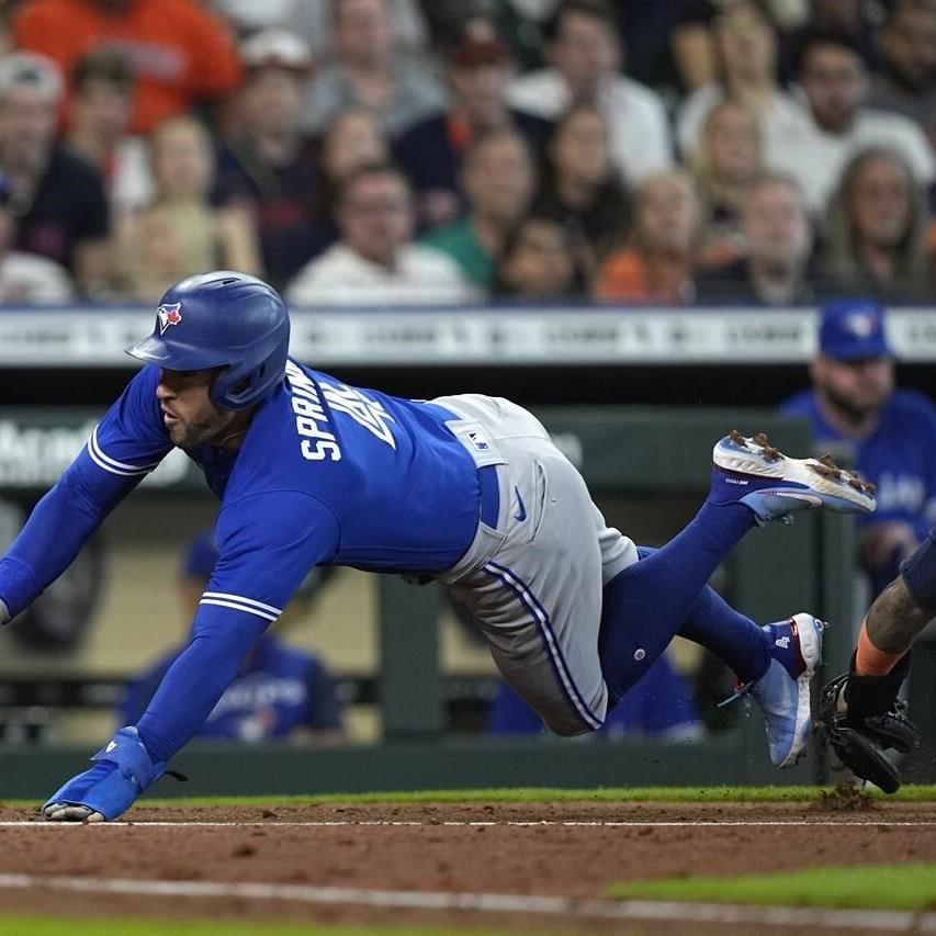 Rookie Jeremy Peña 2-run homer helps Astros defeat Blue Jays 8-7