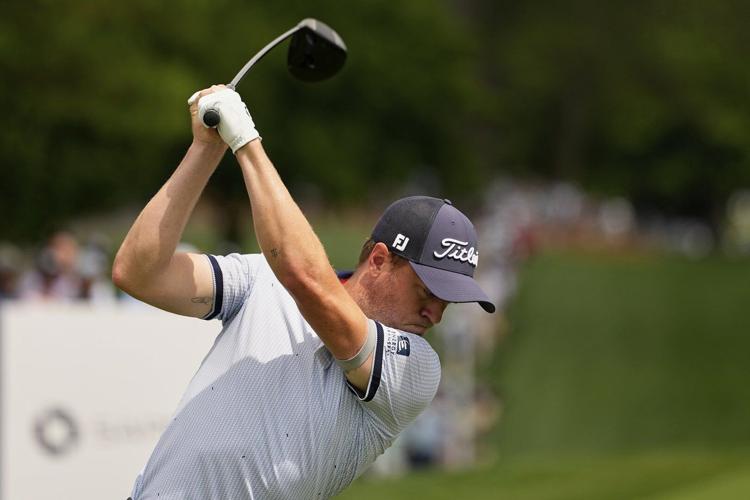 Justin Thomas' wild round at the PGA ends with no shoe, no sock and a 73, leaving him 9 shots back