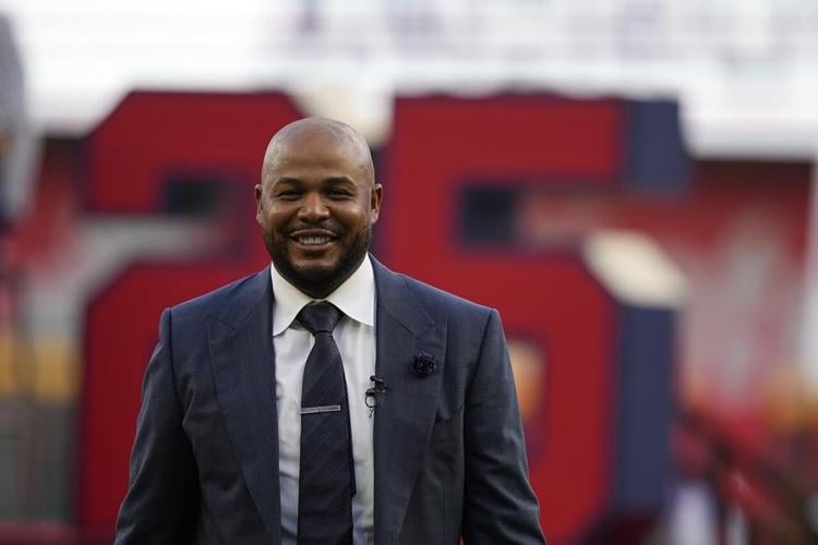 Atlanta Braves retire Andruw Jones' No. 25 jersey. Cooperstown next for ...