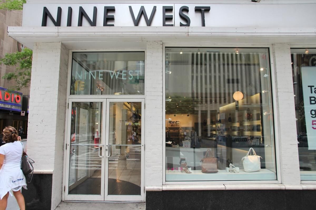 Nine west retail store stores