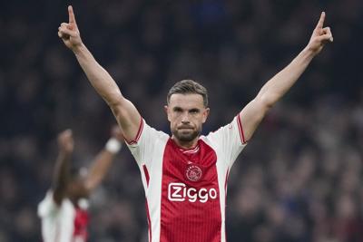 Brentford signs England international Jordan Henderson on 2-year deal
