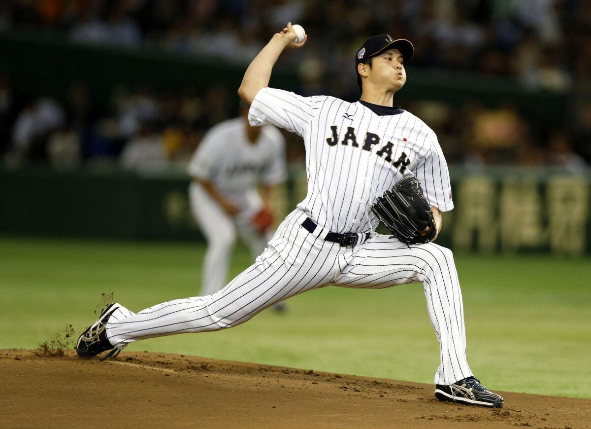 MLB Hot Stove: Japanese two-way star Shohei Ohtani agrees to sign