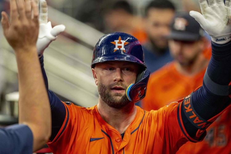 Brown shines again and Walker hits 2-run homer as Astros start strong and beat Braves 6-2