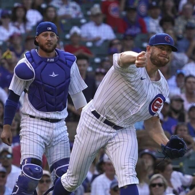 Wick's 2-run error in 11th gifts Red Sox 4-2 win over Cubs